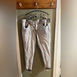 American Eagle stretch jean